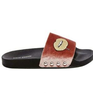 Steve Madden Blush Patches Slides